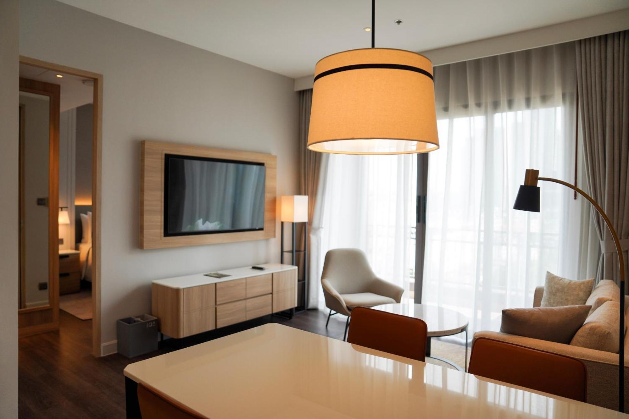 Marriott Executive Apartments Bangkok, Sukhumvit 101 Esterno foto